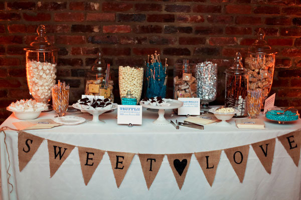 sweet love sign candy bar 